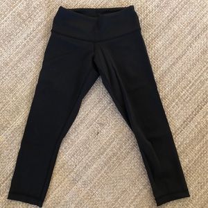 Lululemon cropped leggings. Size 2